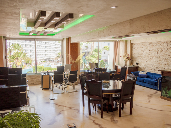 Prime Office or Store Space in the Heart of Playa de las Américas
